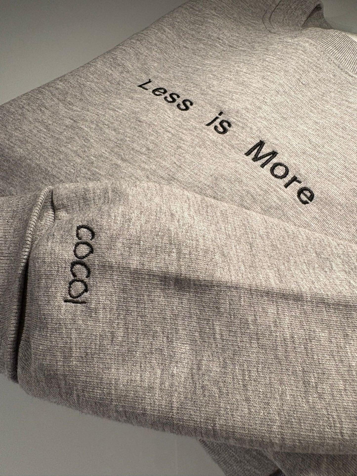 EMBROIDERED SWEATSHIRT - QUOTES